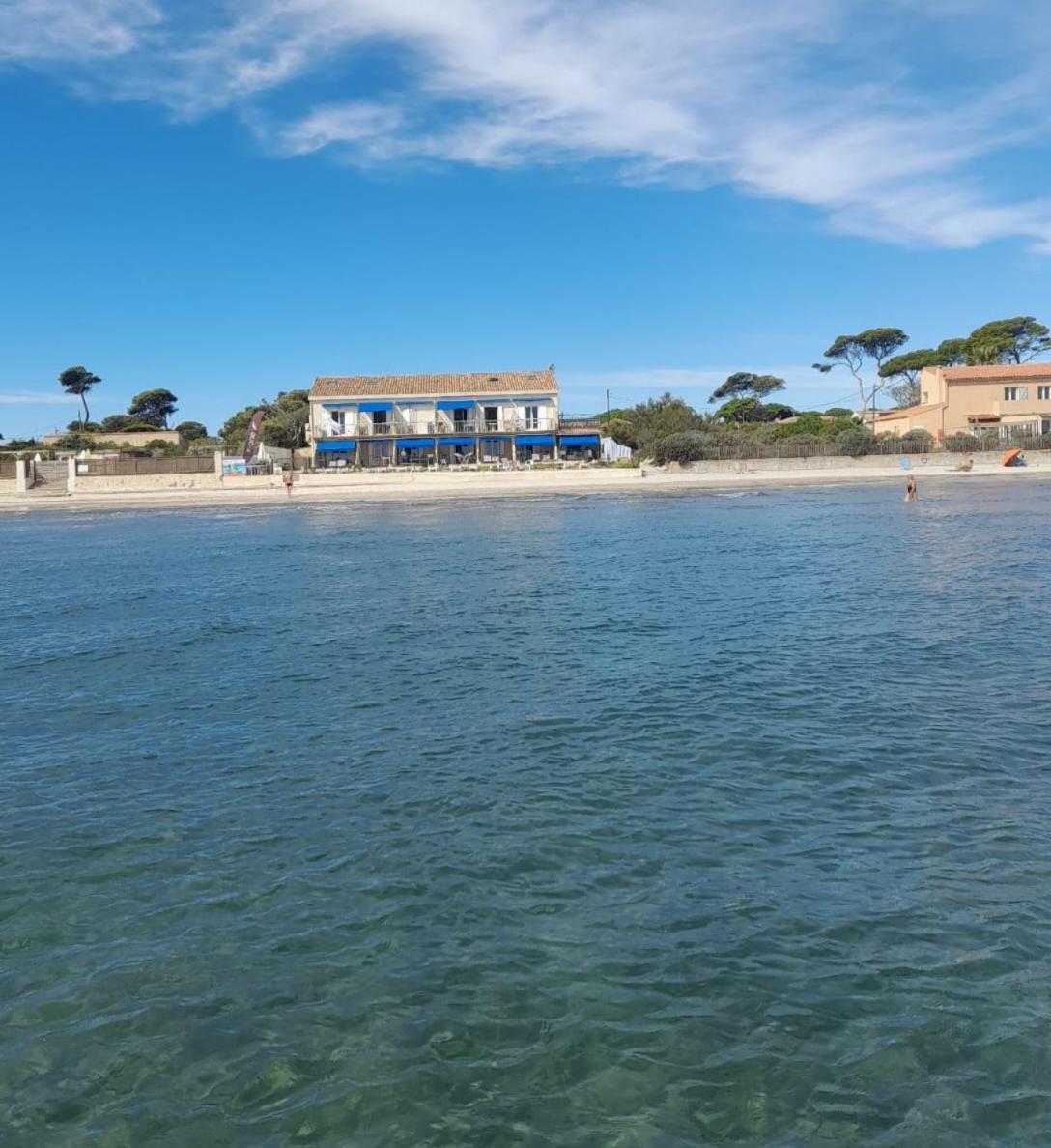 Le Surplage 耶尔 外观 照片